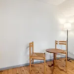 2 Bedroom Awesome In 公寓